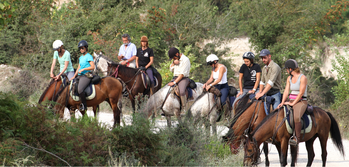 Randonnée équestre sur les traces du Roi Skerdilajd en Albanie - Caval&go