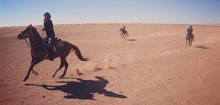 Randonnée à cheval dans le Sahara et les oasis sacrées - Caval&go