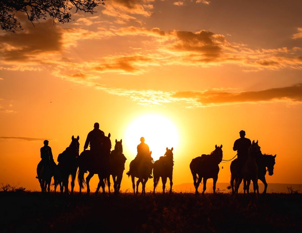 Safari à cheval au Kenya, dans le Parc du Masaï Mara