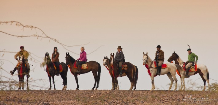 Randonnée à cheval dans le désert du Shekhawati en Inde - Caval&go