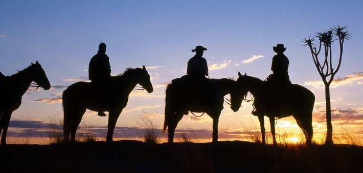 Voyage à cheval dans le spectaculaire Fish River Canyon de Namibie - Caval&go