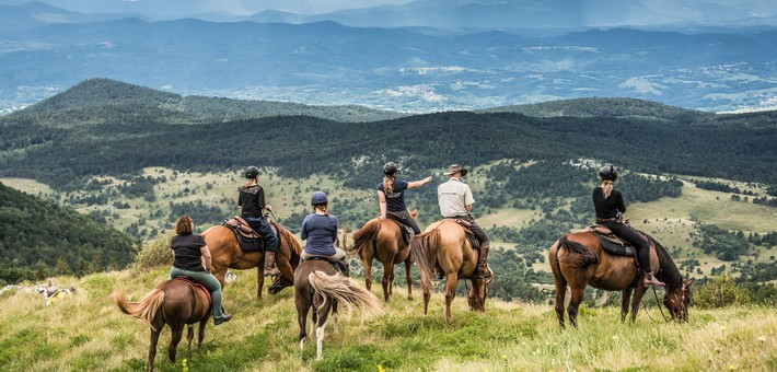 Randonnée équestre à travers le Karst Slovène - Caval&go